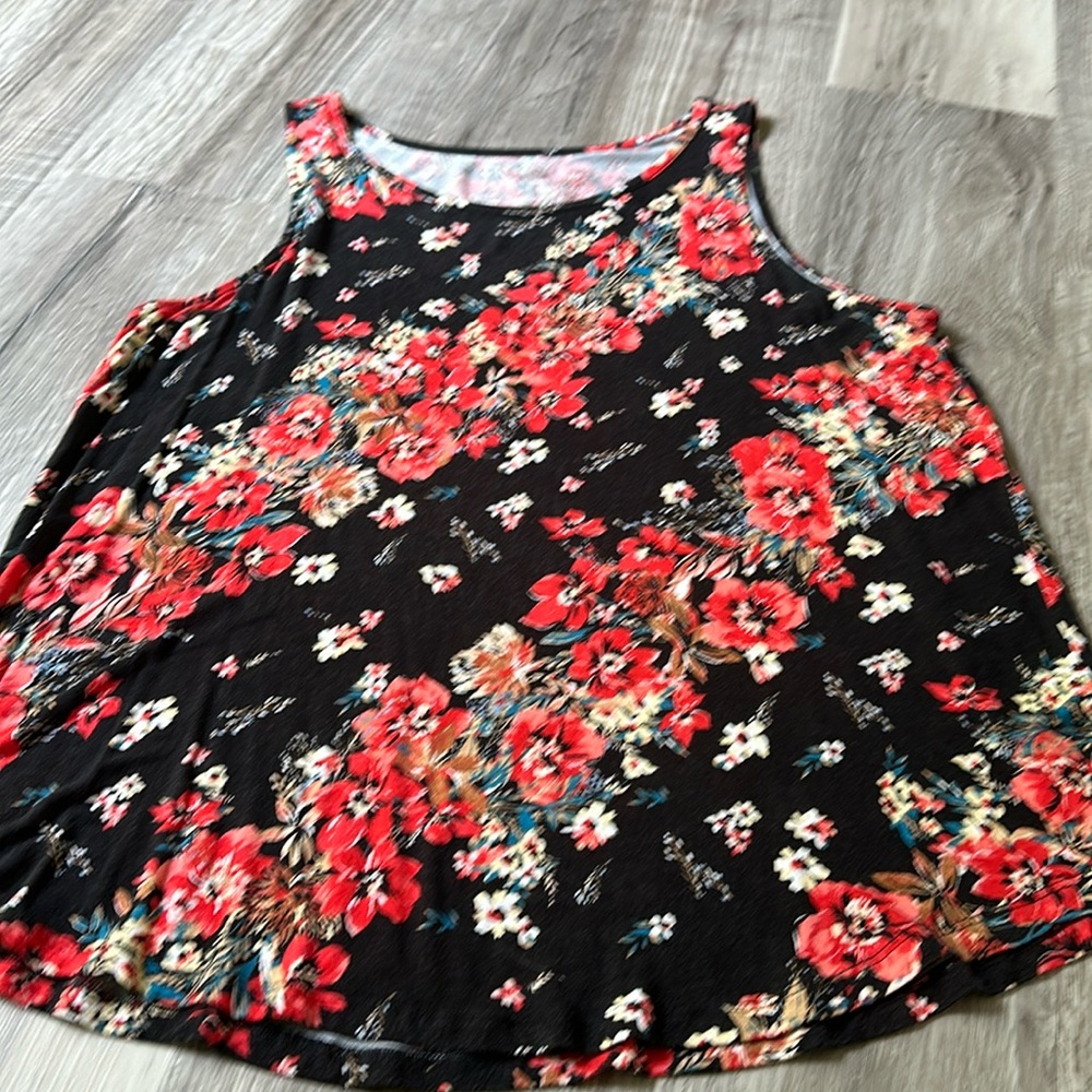 Maurice’s sleeveless tank top